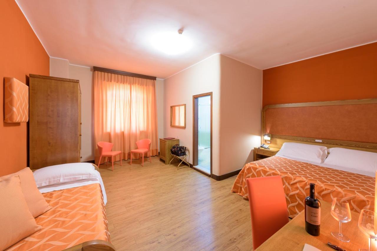 Leone De Castris Wine Hotel Salice Salentino Kültér fotó
