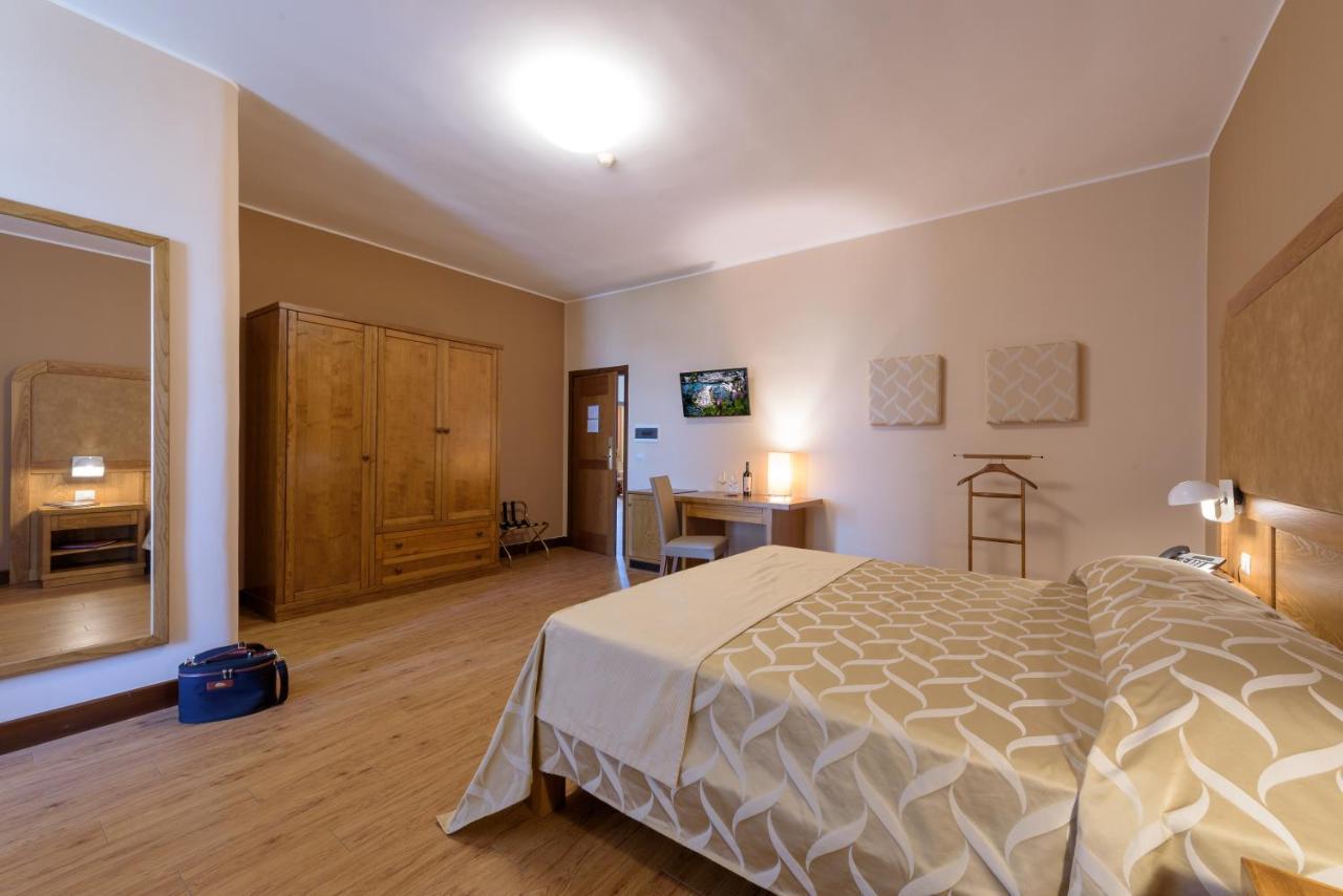 Leone De Castris Wine Hotel Salice Salentino Kültér fotó