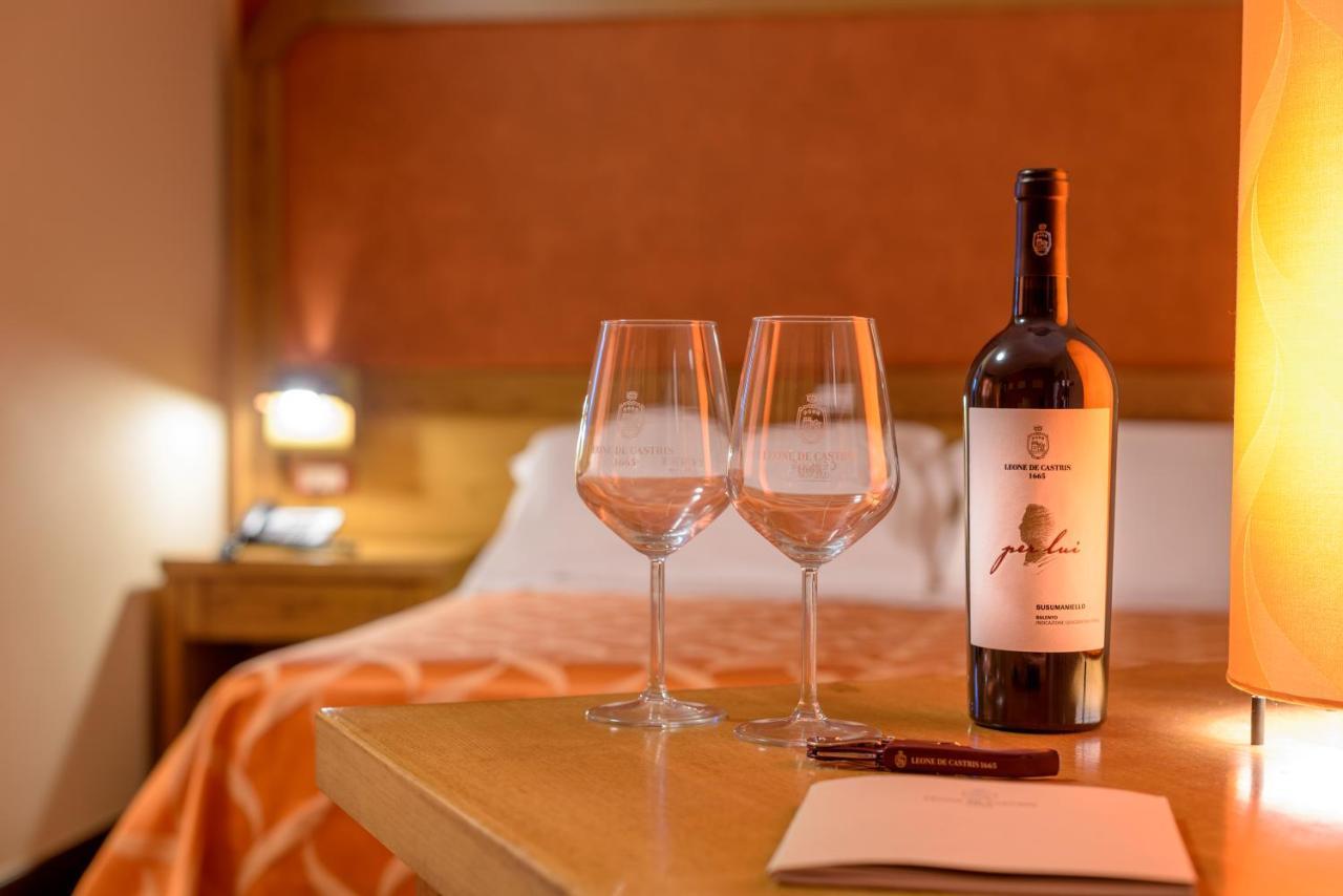 Leone De Castris Wine Hotel Salice Salentino Kültér fotó