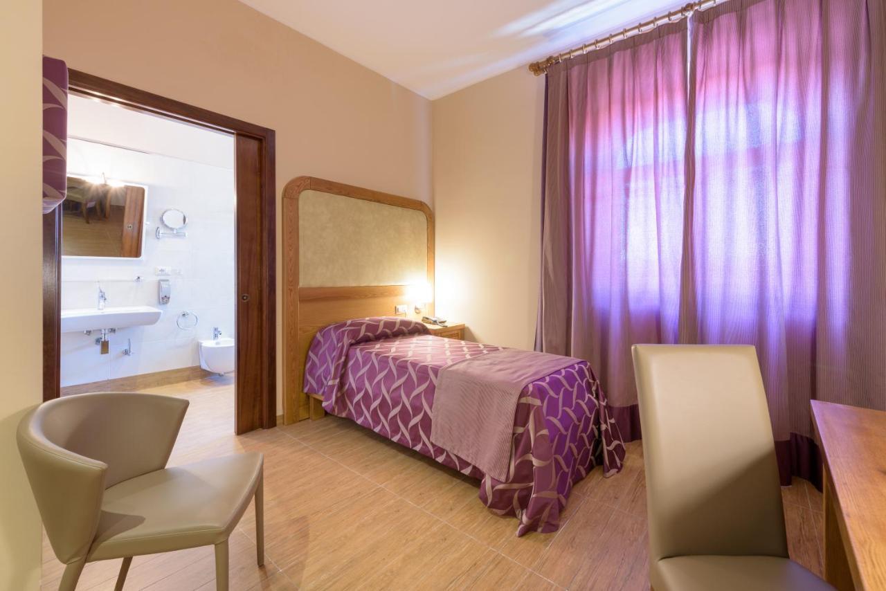 Leone De Castris Wine Hotel Salice Salentino Kültér fotó