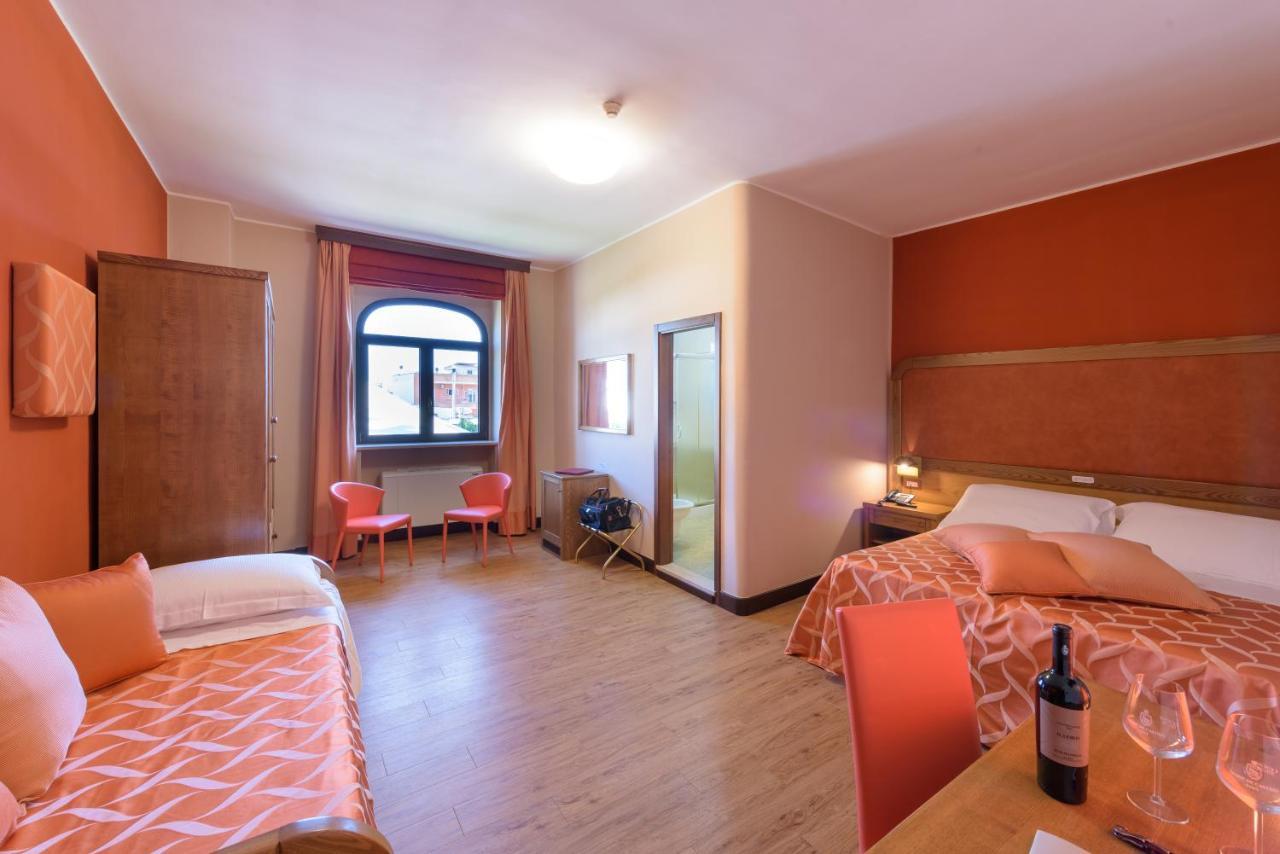 Leone De Castris Wine Hotel Salice Salentino Kültér fotó