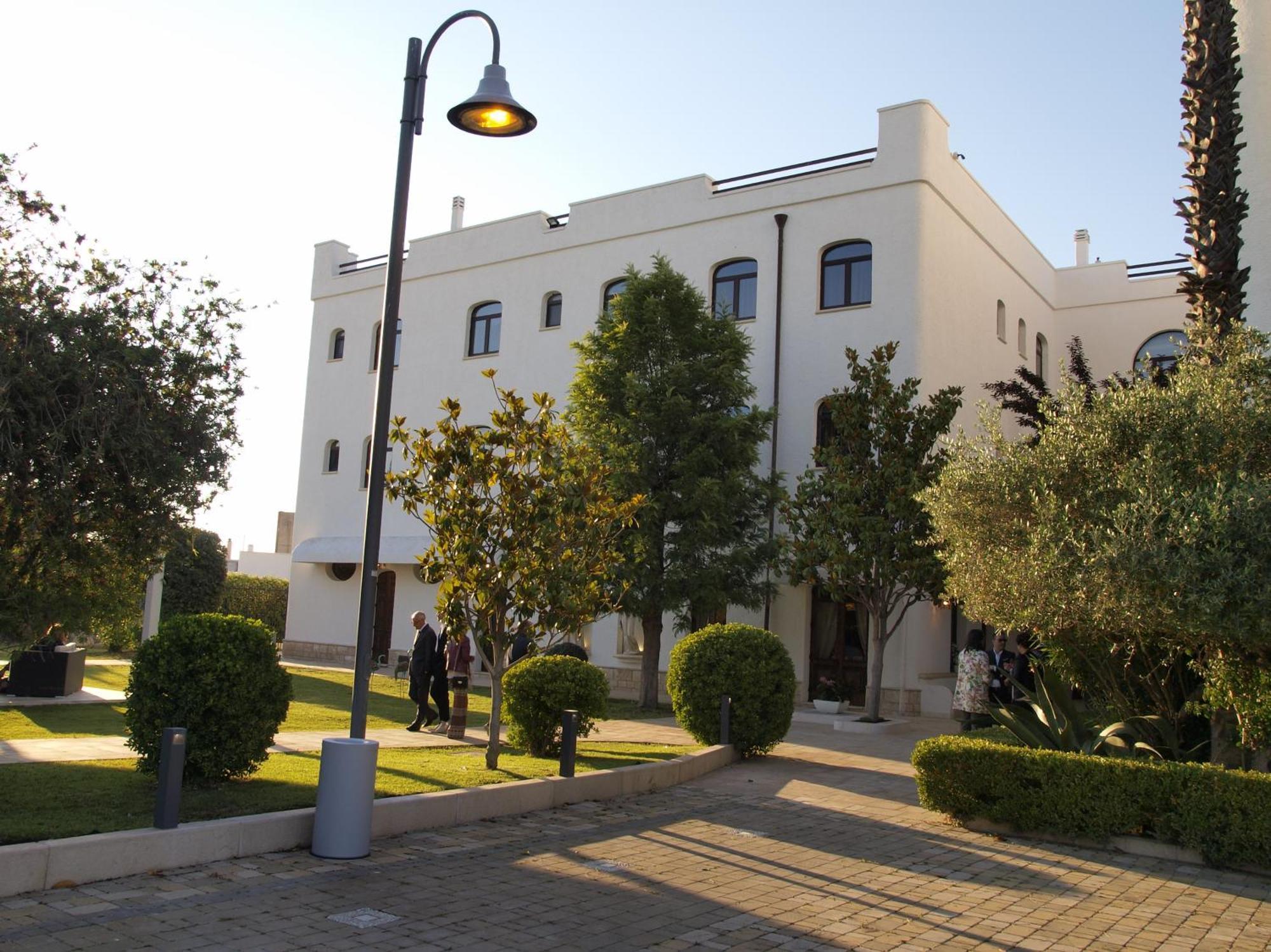 Leone De Castris Wine Hotel Salice Salentino Kültér fotó